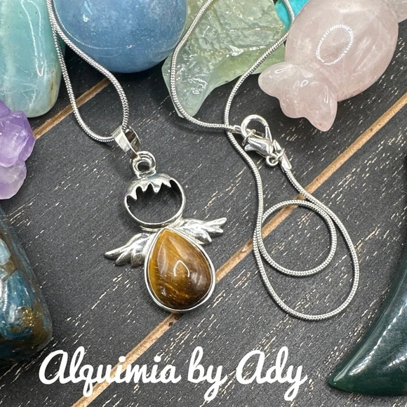 Tiger’s eye angel medallion silver pendant necklace/protection and peace - Picture 1 of 7